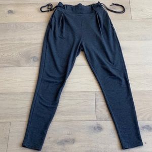 Gymshark Slounge Cinched Waist Pleated Jogger